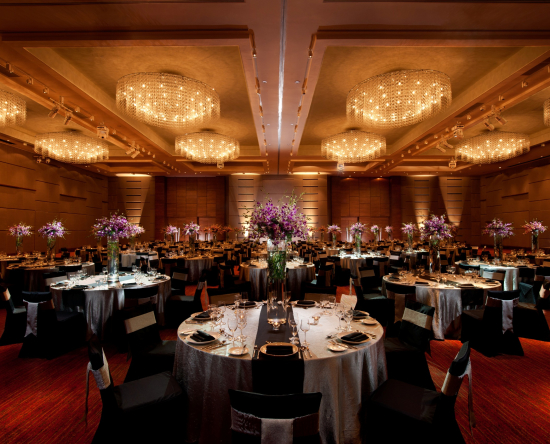 Grand Ballroom Tanpa Pilar